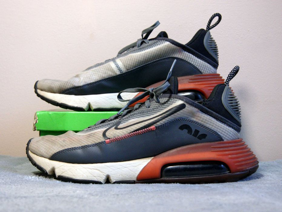 Nike Air Max 2090 43 dł 27,5 cm