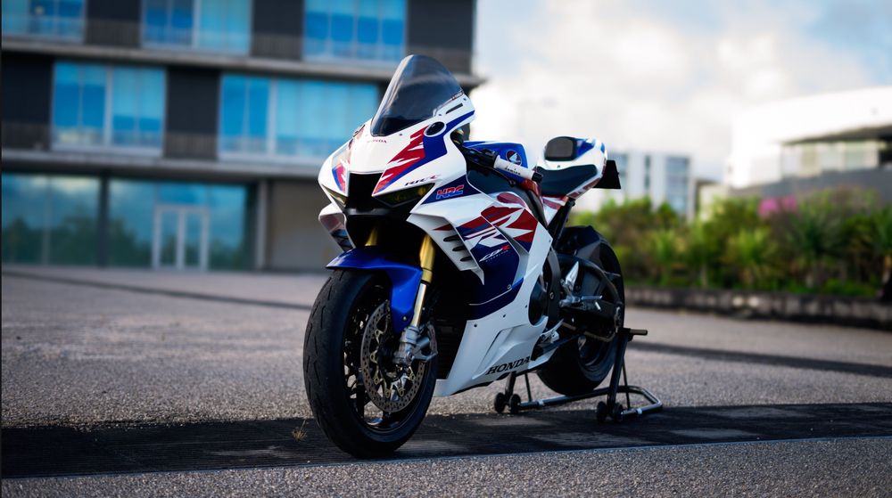 Honda CBR1000RR-R SP 30th anniversary