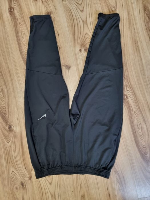 Spodnie dresy Nike XL 42