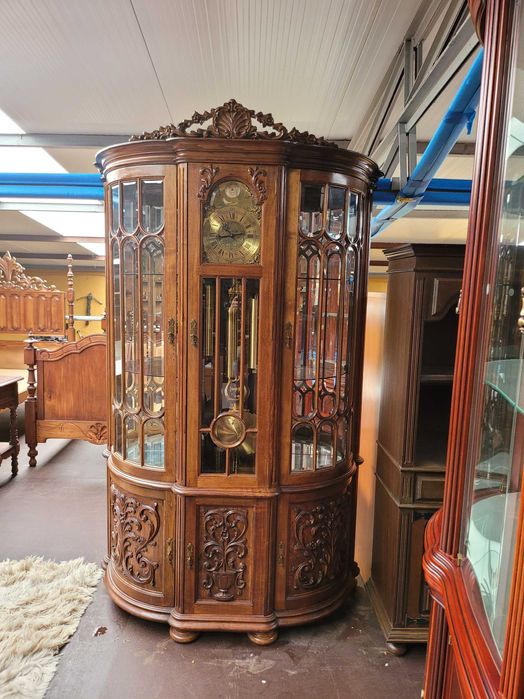 Impressive pendulum clock – sold with a one-year functionality warranty64409328671617124