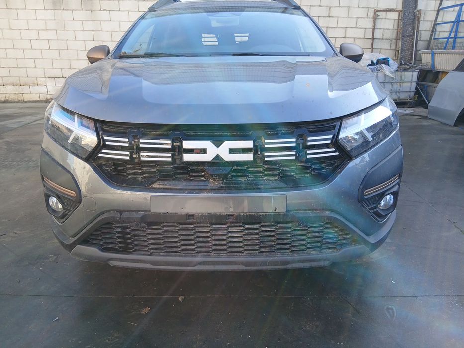 Frente completa DACIA Jogger