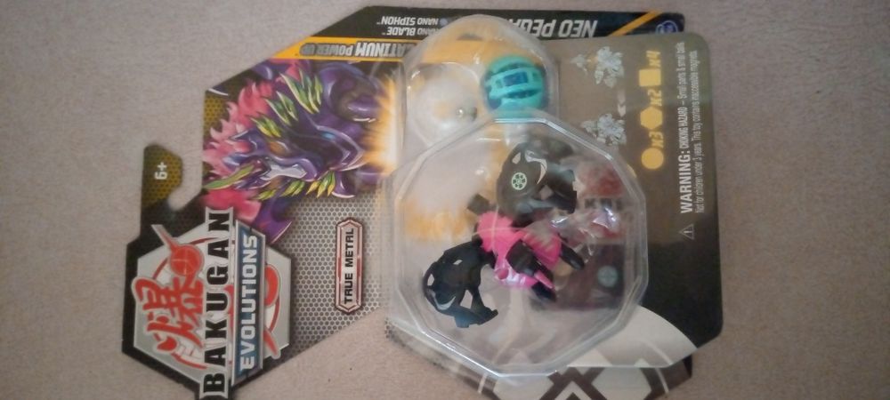 Игрушки коллекционные  BAKUGAN