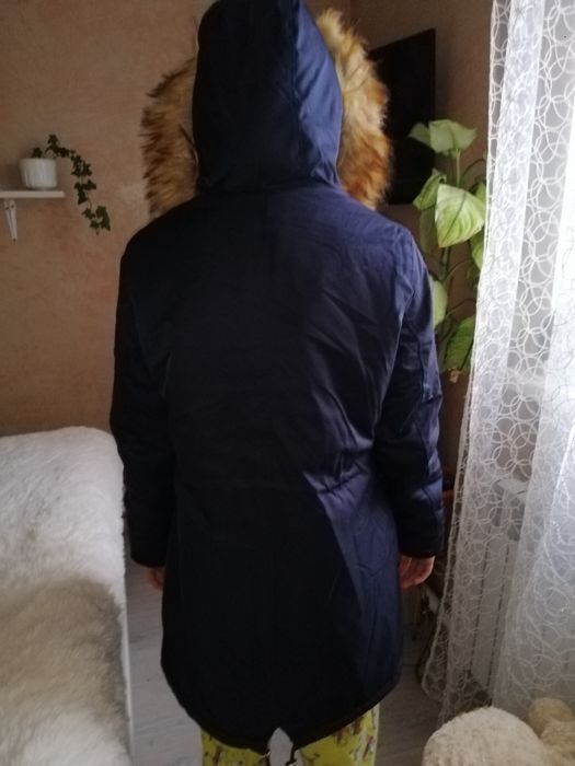 Продам зимову парку