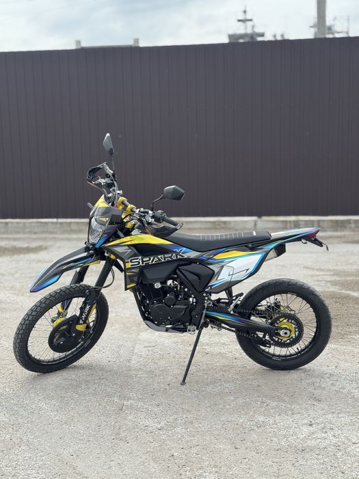 Продам Spark sp300-p1