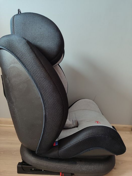 Fotelik samochodowy 0-36 kg