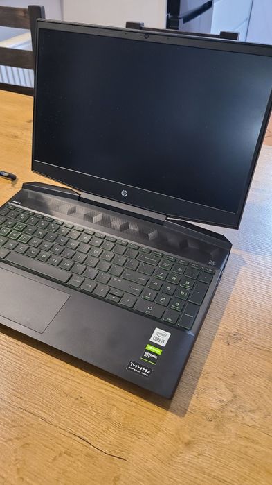 Laptop hp pavilion gaming 15 dk 1064nw