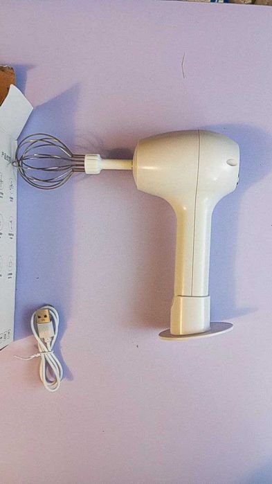 Портативний електричний бездротовий ручний міксер на акумуляторі USB