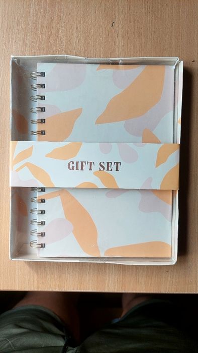 Продам подарунковий блокнот GIFT SET