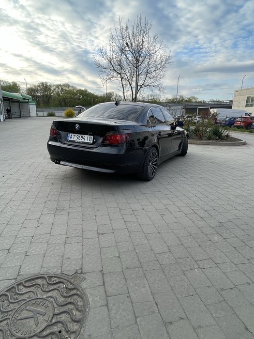 Бмв Е60 525  D автомат