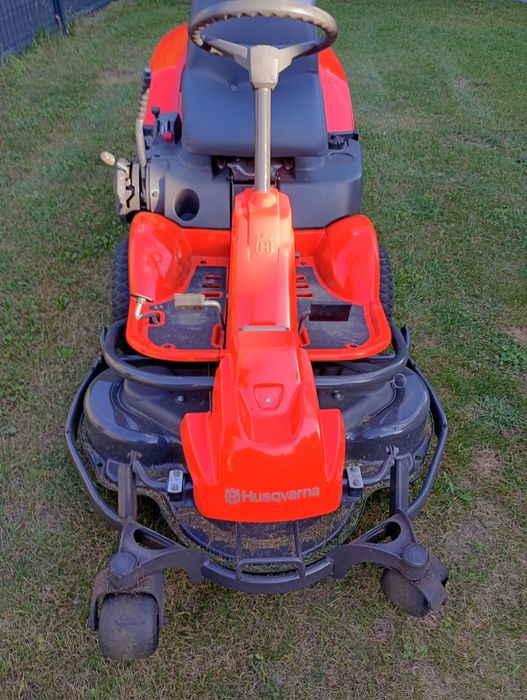 Kosiarka traktorek Husqvarna Rider R 15 V 2 AWD