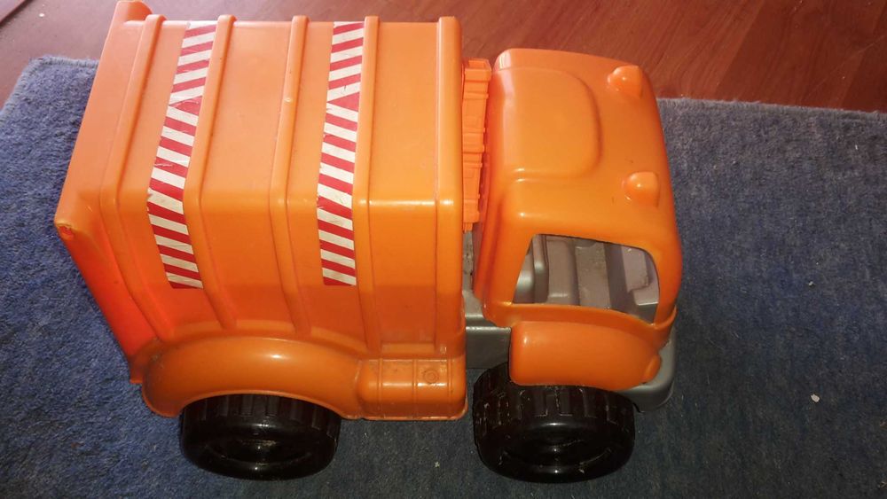 LEQUE ARTISTICO E Outros. Como Novos