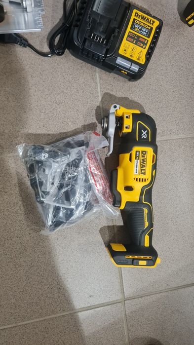 Zestaw elektronarzędzi 18V DeWalt XR DCK685P3T 3x5.0Ah