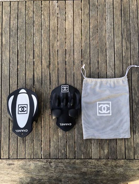 Swimming Padle CHANEL Originais – Raras! Com saco Oficial!