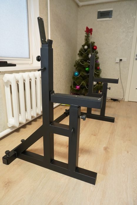 Стійки для штанги.  Стойки для штанги