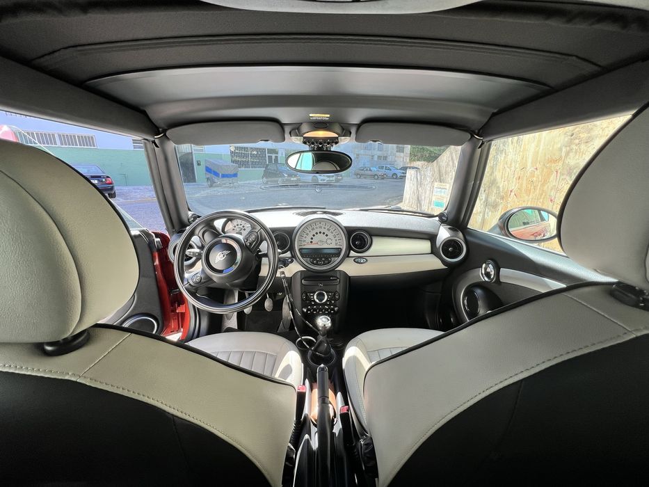 Mini Cooper D Cabrio poucos kms