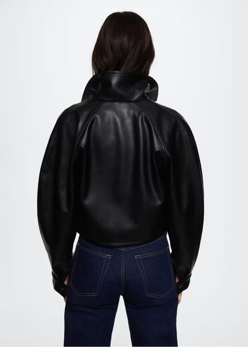 Курточка бренду Mango в ідеальному стані