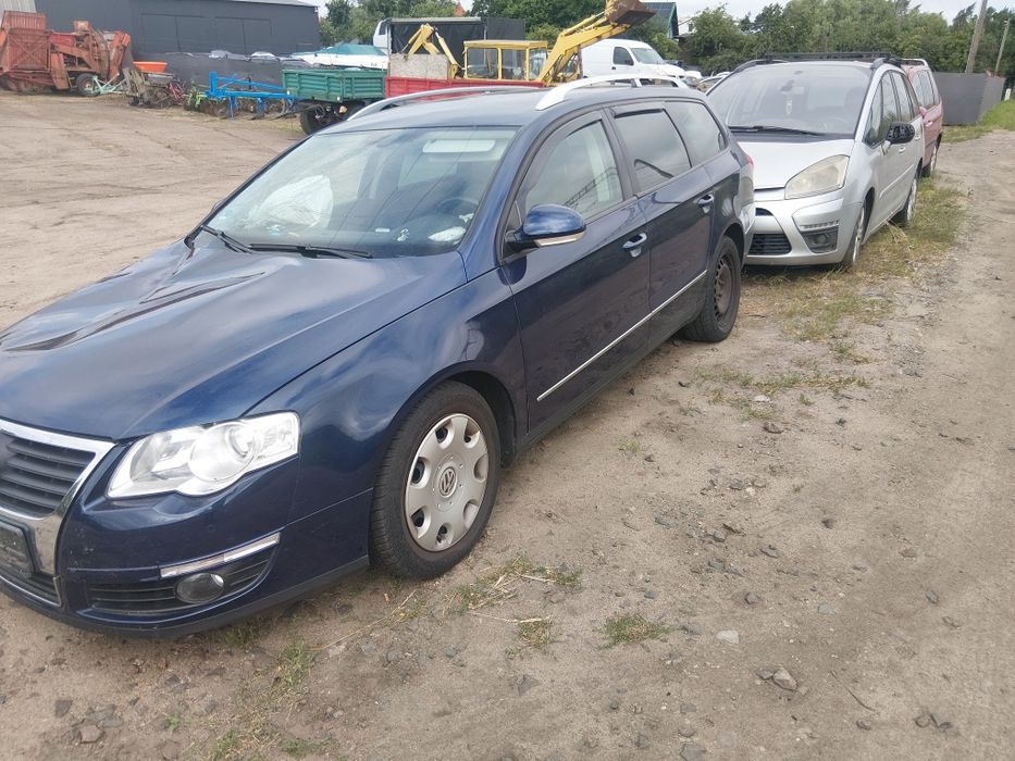 VW Passat  b6 na części kolor LD5Q