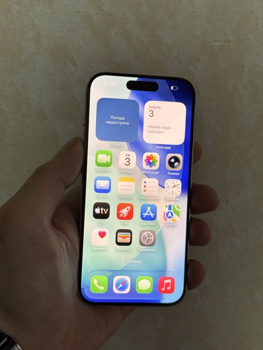 iPhone 15 Pro 256GB White Titanium — чудовий стан, 89% батарея, Айфон