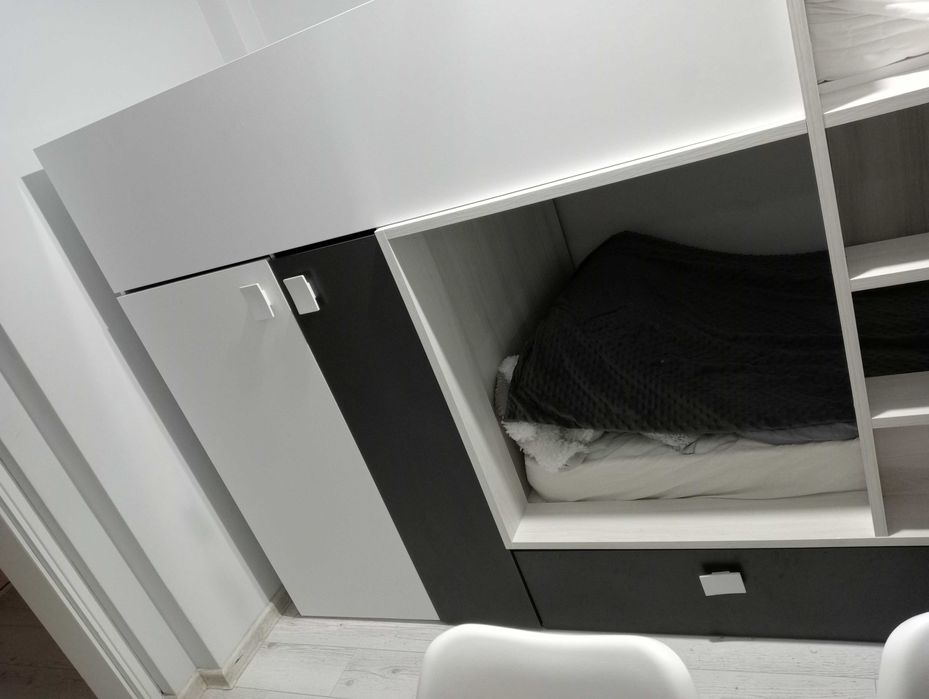 Łóżko piętrowe francuskie Vente-unique