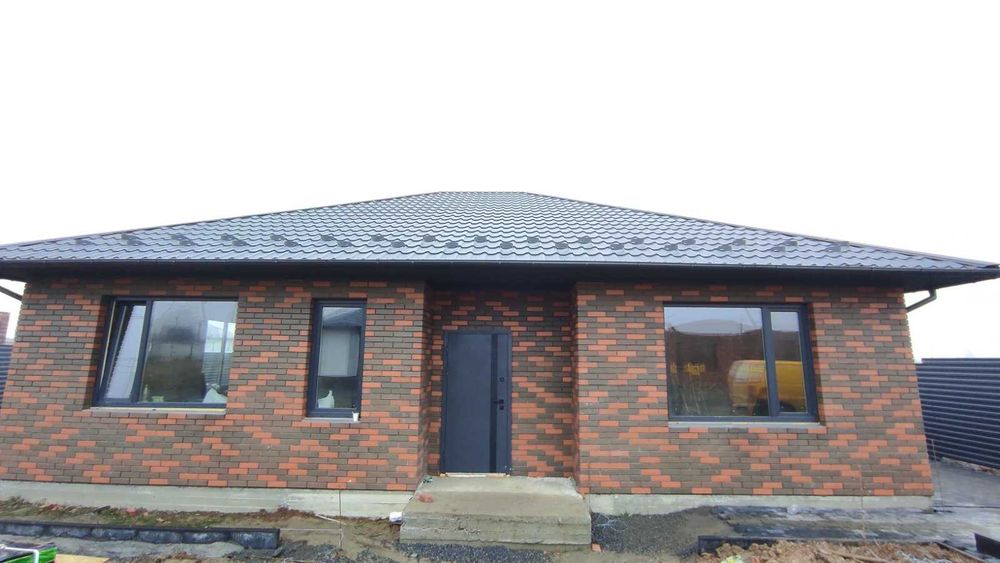 Продам будинок в Зарванцях 9985