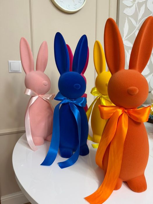 Flokowane zające króliki różne kolory i wielkości