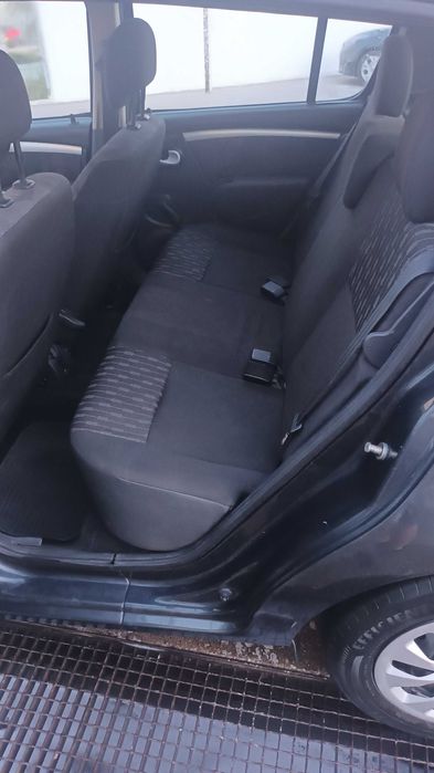 Dacia Sandero 1.4 GPL | 2010 | Distribuição e embraiagem recentes