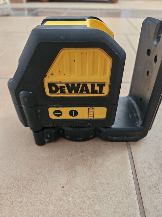 Laser DeWalt dce088G Zielony