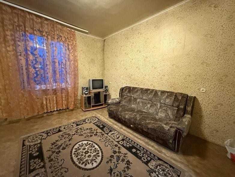 Продам гостинку с мебелью (405387)