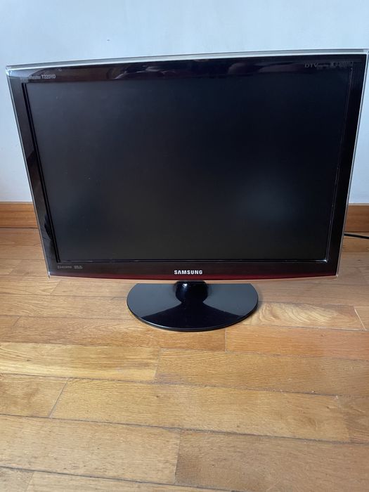 Monitor/TV Samsung  T220HD 22" – Excelente Estado)