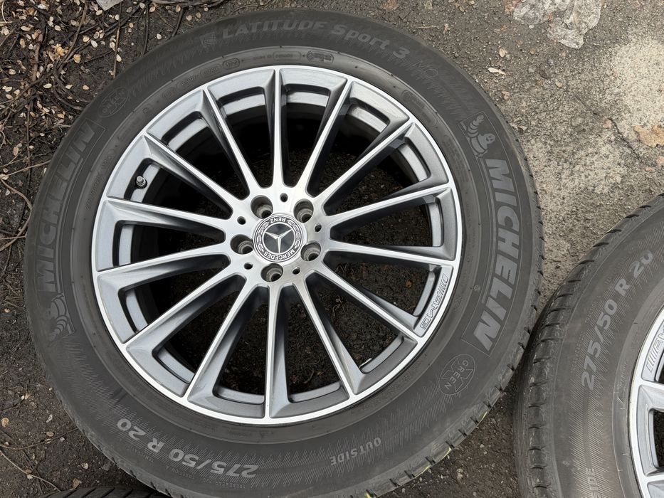 Оригинальные диски Mercedes AMG R20 с летней резиной michelin 275/50
