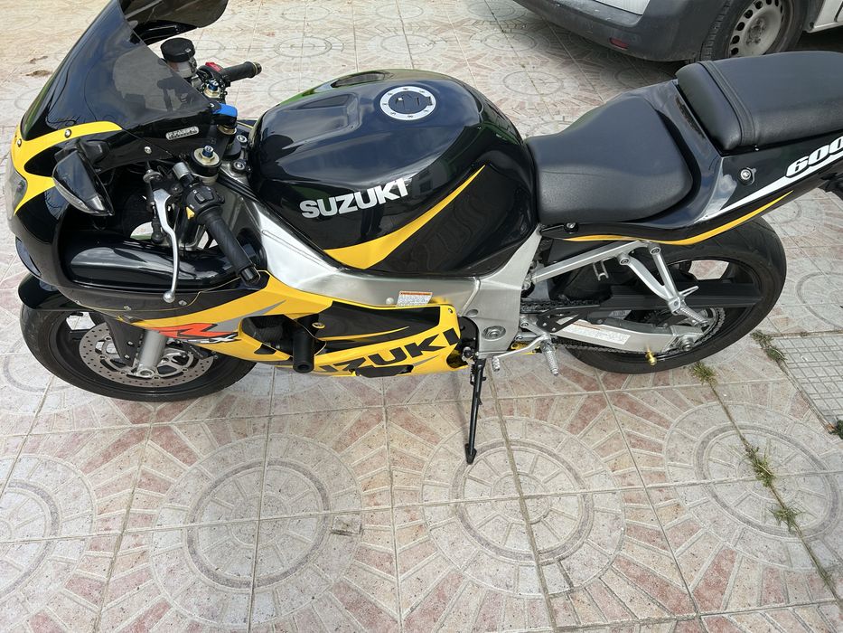 Gsxr600.