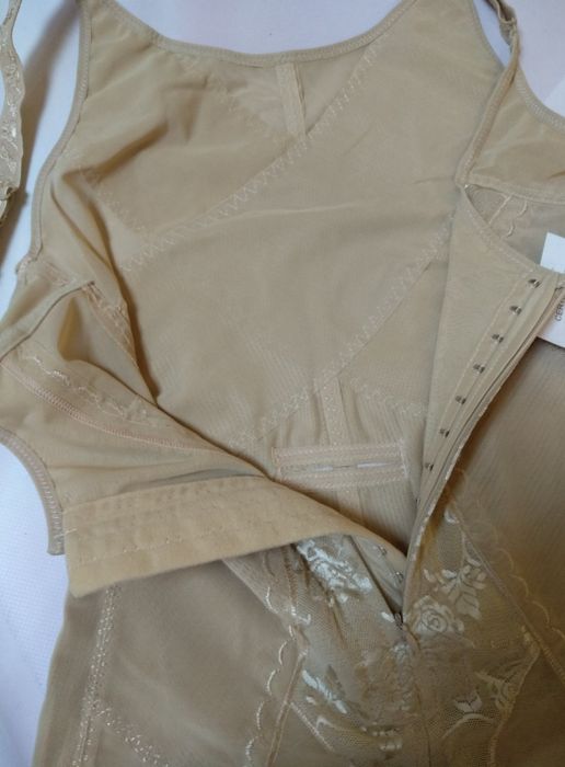 Утягуюча грація боді з утяжкою живота комбінація опт роздріб дропшиппі