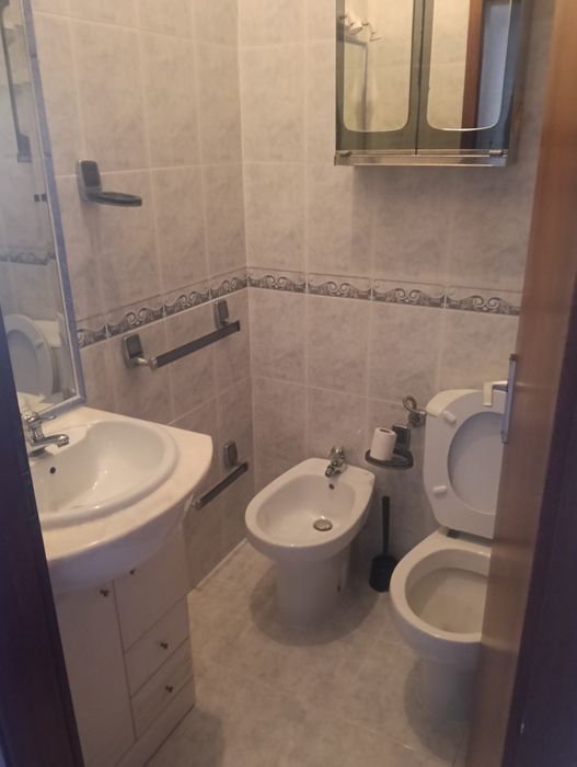 Quarto para arrendar em Cova da Piedade- Almada