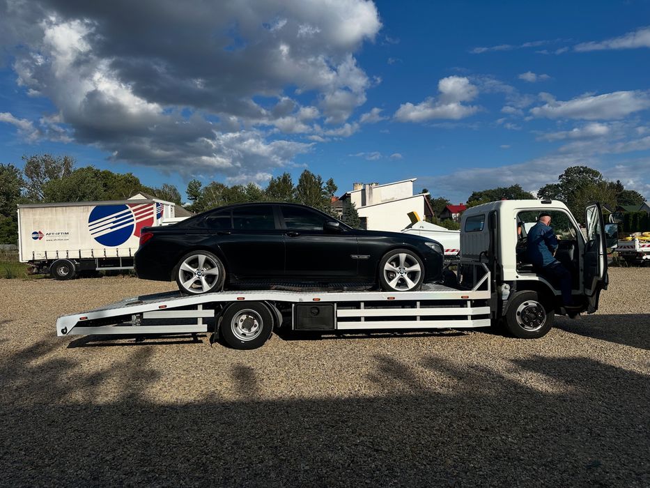 Pomoc Drogowa 24H/7 BUS Dostawcze Autolaweta Holowanie Osobowe Laweta