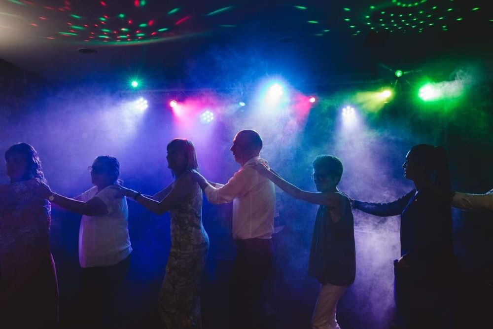 Animação de Casamentos - Aluguer de Som, Luz, Fumo