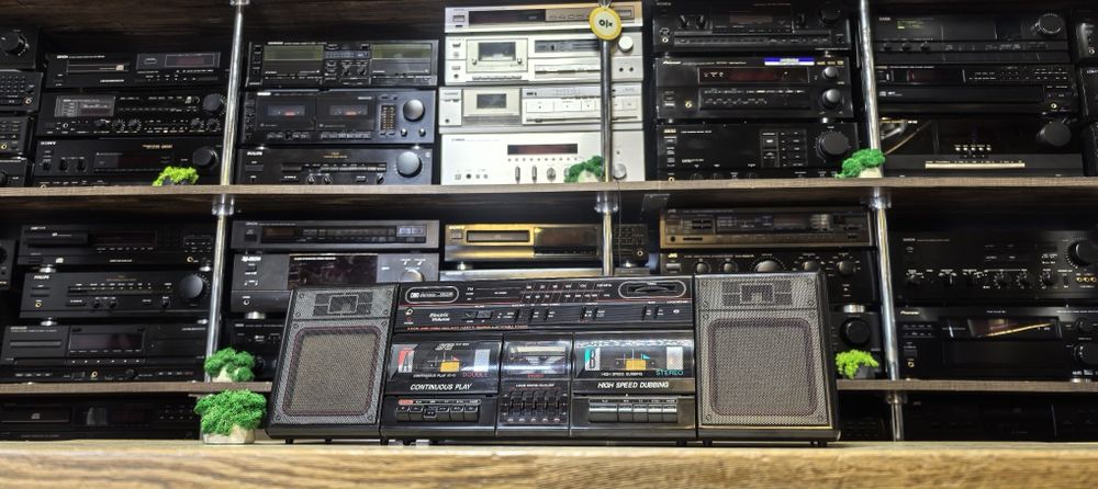 Магнітофон Electric Volume