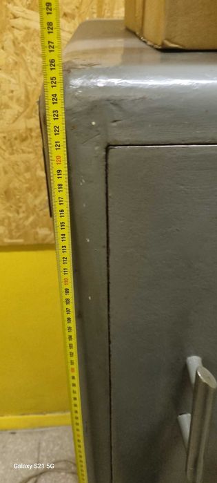 Safe w bardzo dobrym stanie