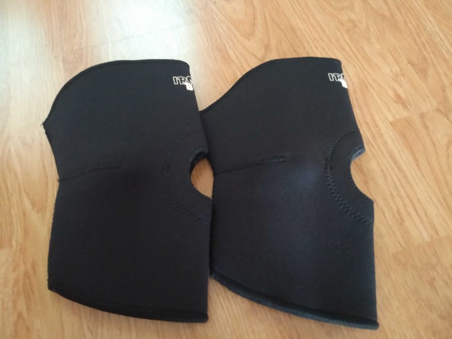 2 ortezy /opaski na kolana IRON BODY, rozmiar M