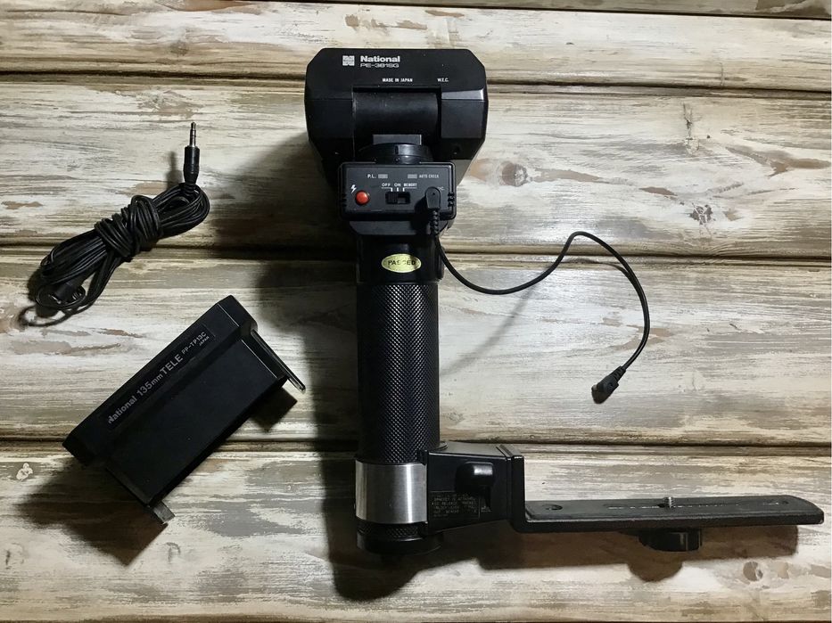 Flash National PE-381SG + Tele 135mm PP-TP13C