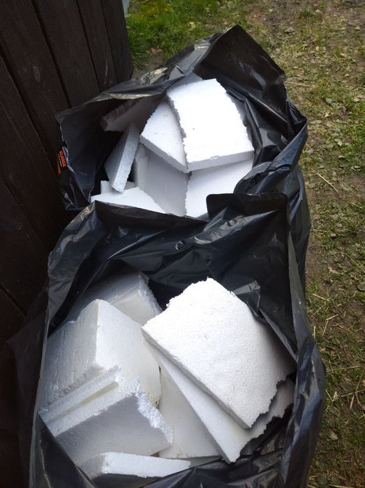 Ścinki styropianu 45  worków