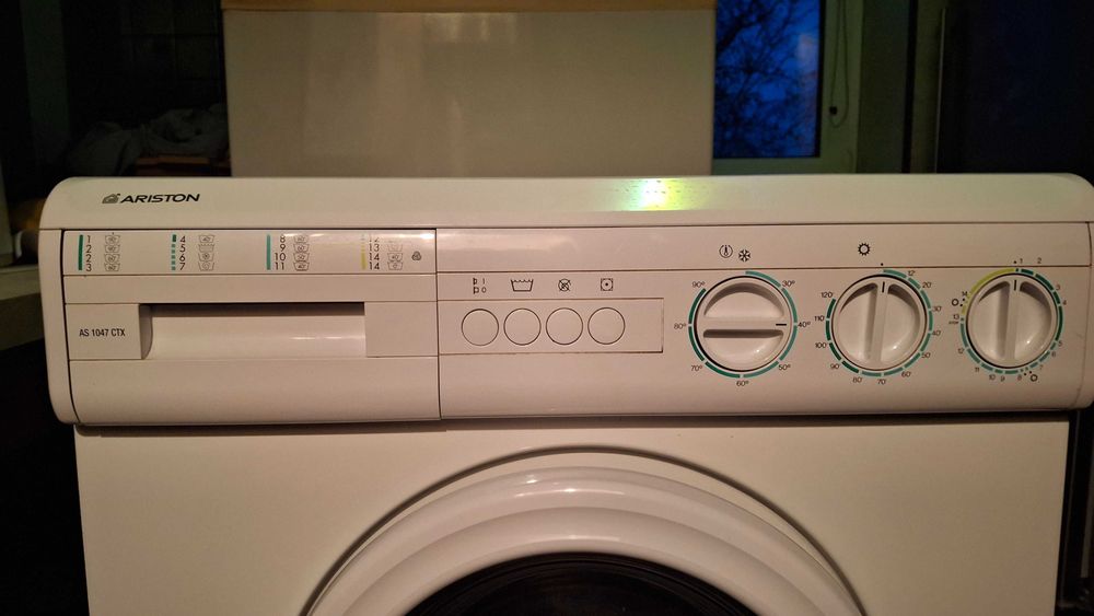 Пральна машина Ariston