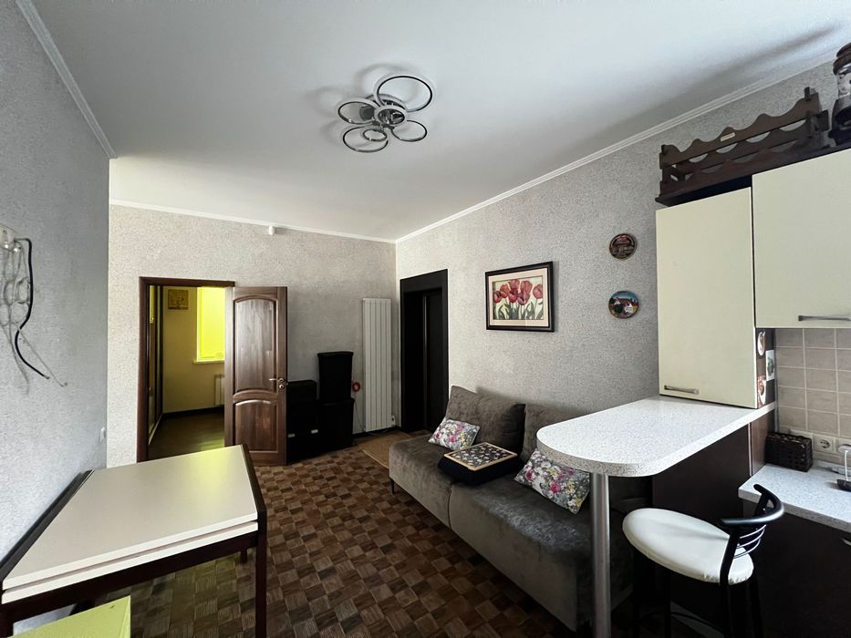 Будинок під Києвом з резервним живленням при вимиканні світла!!!