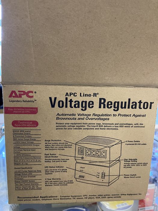 Стабилизатор напряжения APC LE600I