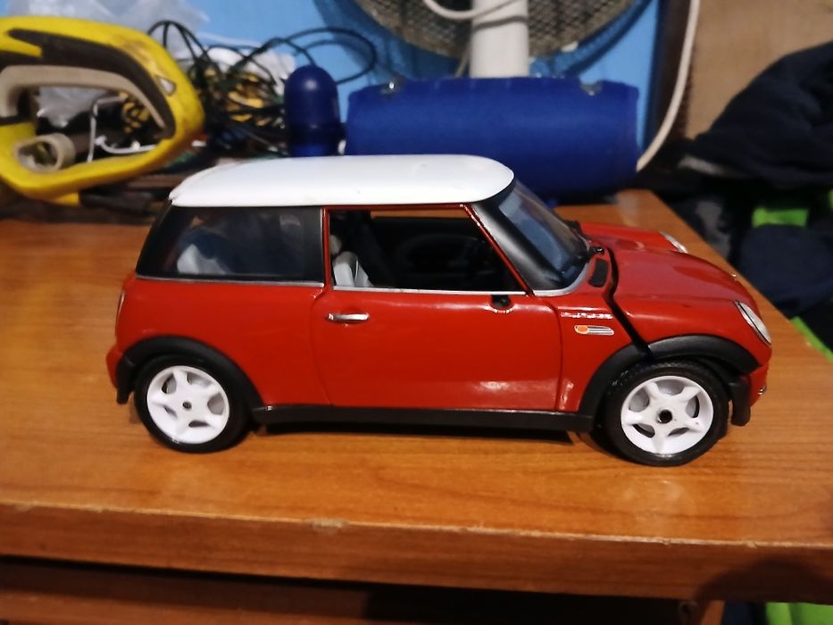 carrinho de colecção mini cooper escala 1/18