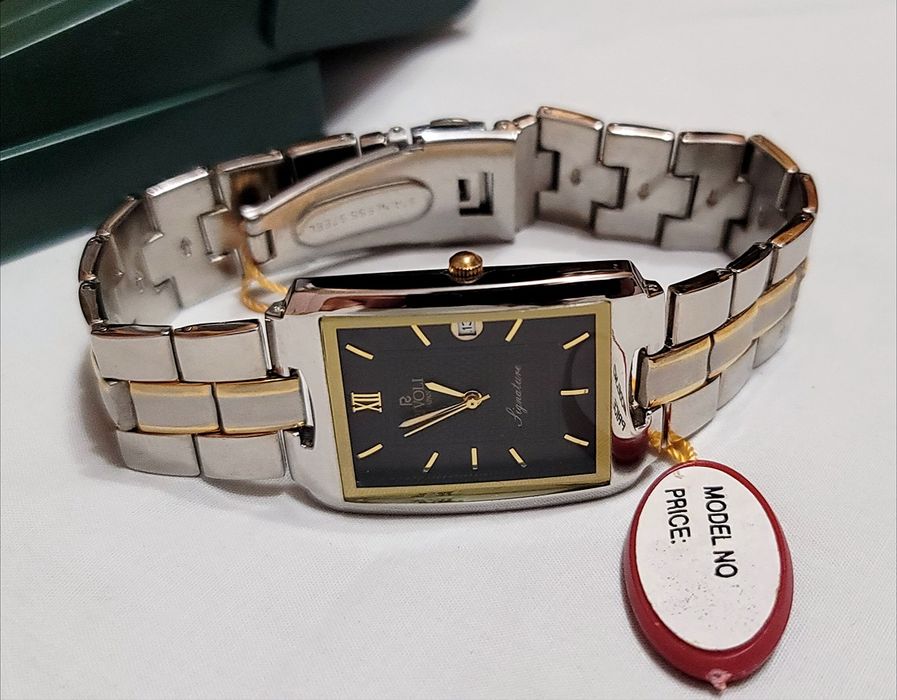 Новые часы Rivoli с японским механизмом в коробке из 90х годов не ссср
