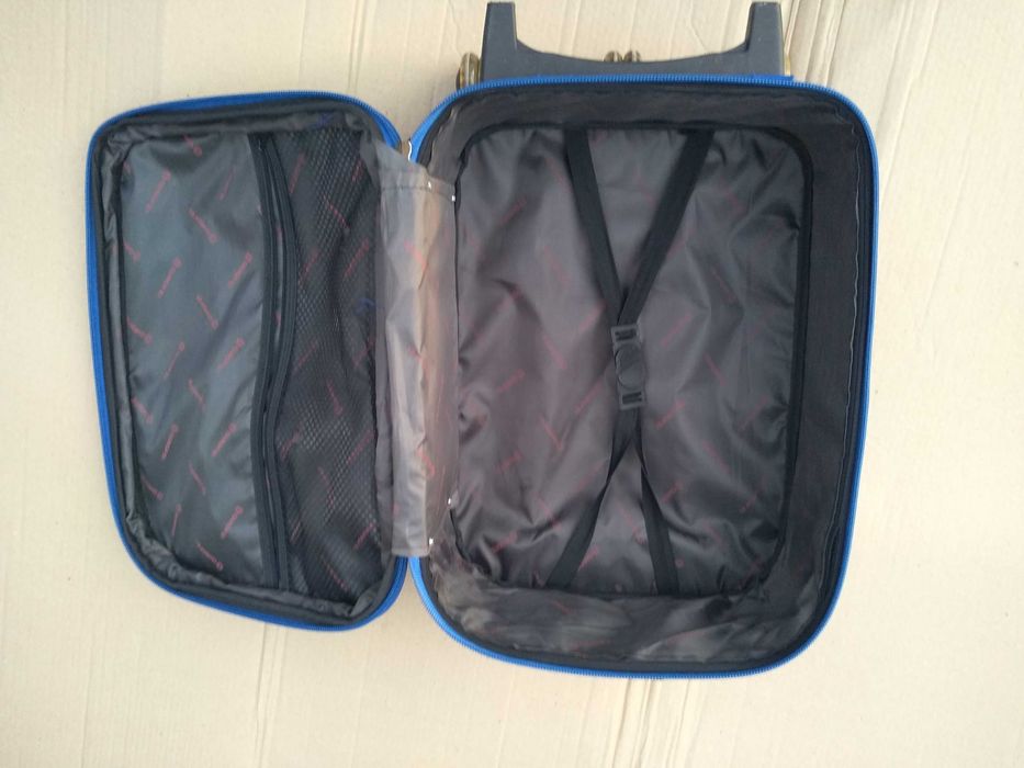 Чемодан DELSEY из поликарбоната Франция, противоударный.Валіза. Сумка.