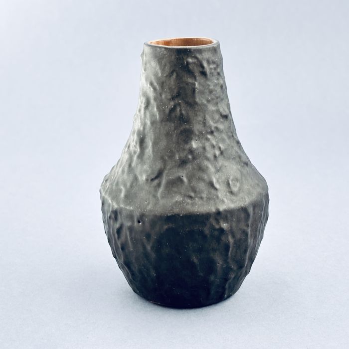 lata 60-te piękny wazonik ceramiczny