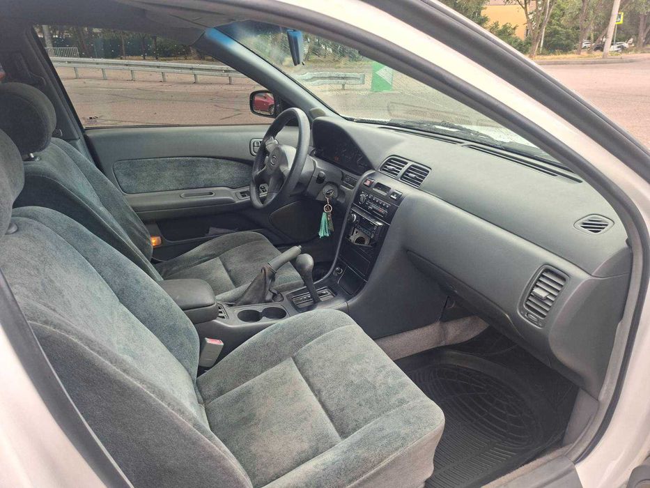 Renault Samsung SM5 2.0 (nissan maxima a32)