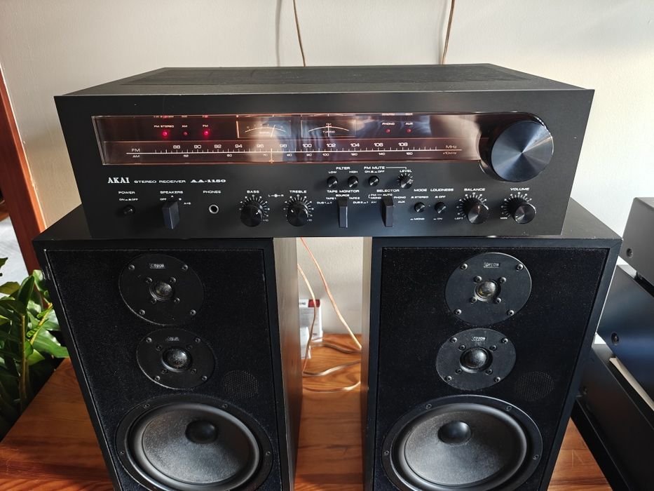 Zestaw stereo Akai AA-1150, kolumny Canton.