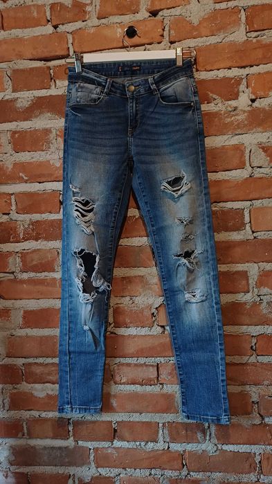 Spodnie Cropp slim